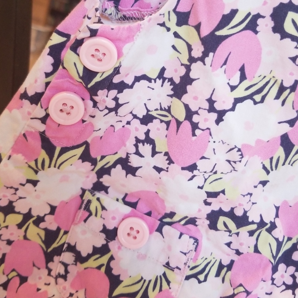 Dress - Picture 3 of 4